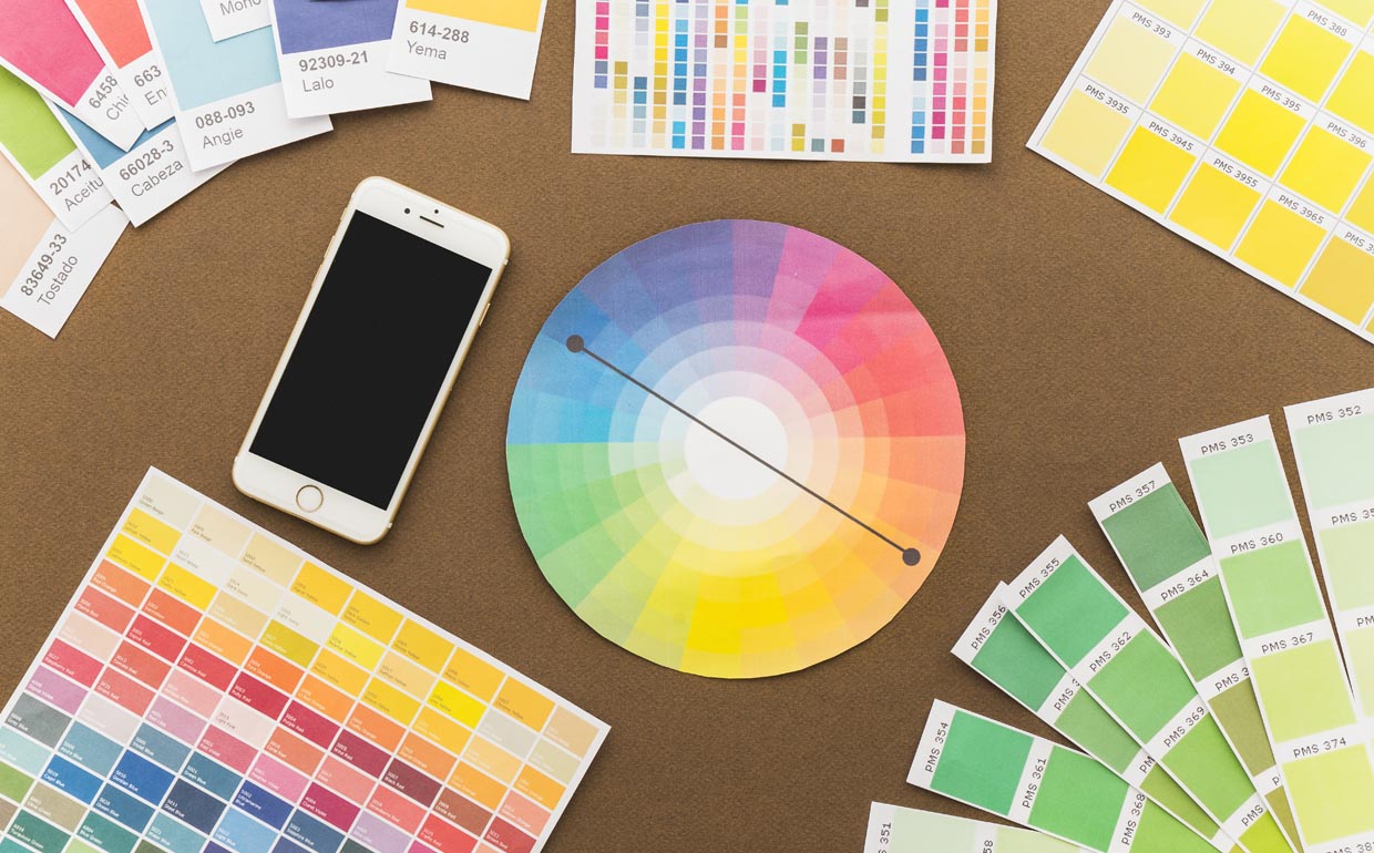 ¿Cómo elegir el color perfecto para tu marca? (o por qué necesitas el color pantone Barbie en tu vida)